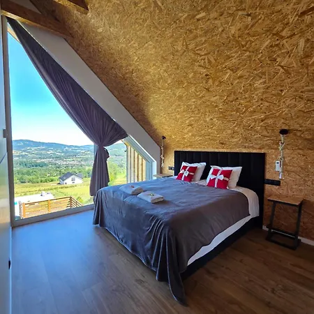 Lipowe Apartmenty * 利马诺瓦